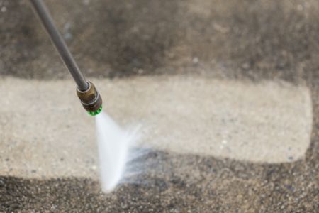 3 signs youve found an unreliable pressure washing company