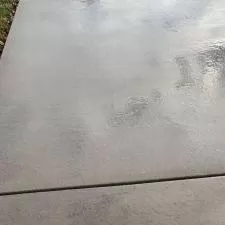 Tire Tracks Removal on Concrete Driveway in Greeneville, TN 1